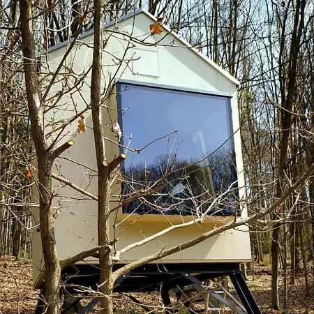 Posed Vazka By Twofingers Glamping 营地